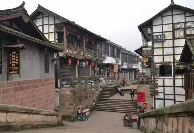 花皙蔻母公司美出莱获评国家高新技术企业，科技创新打造东方纯净美妆